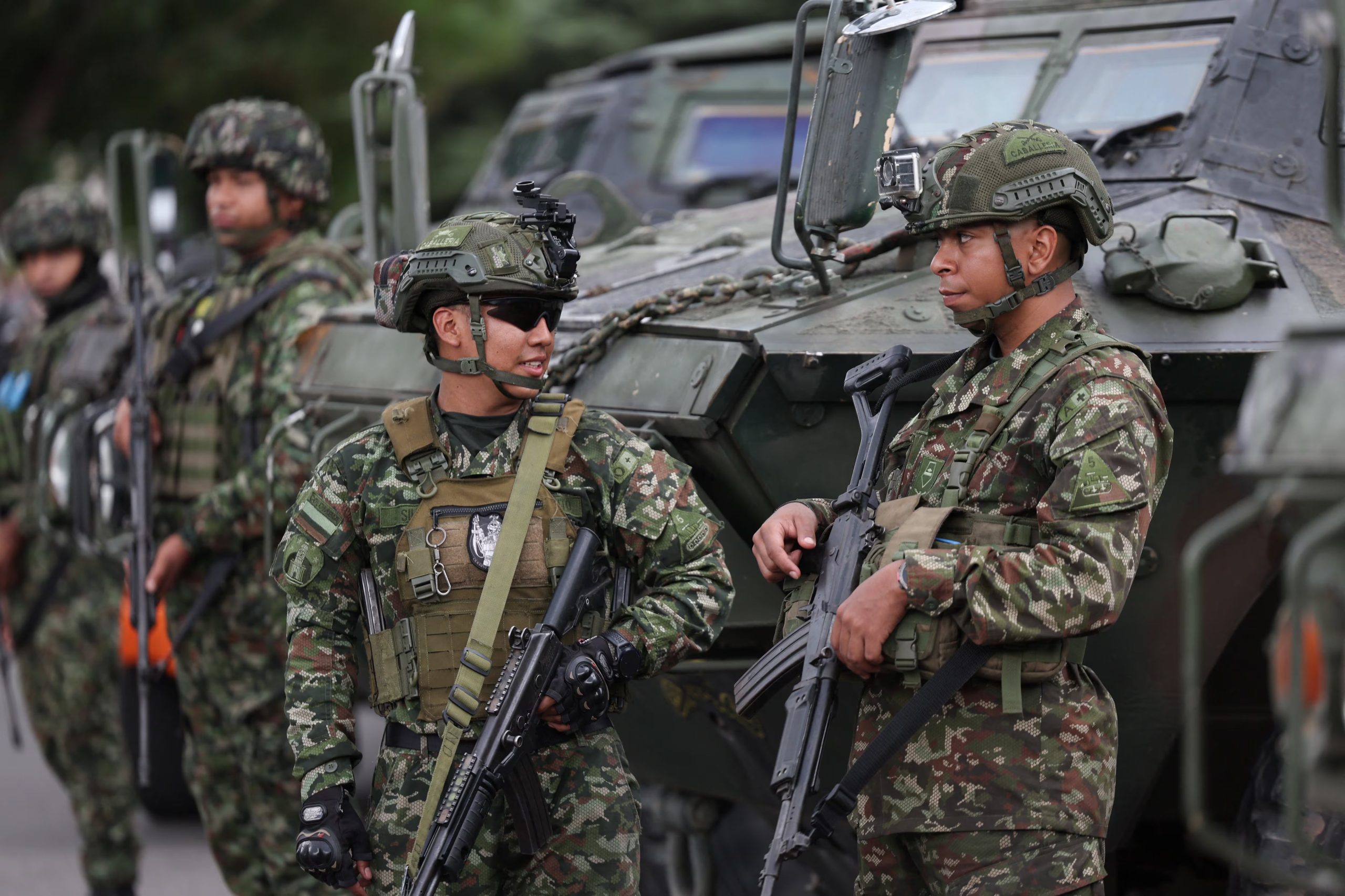 La acción contó con el trabajo conjunto del Ejército Nacional, la Fuerza Aeroespacial Colombiana y la Policía Nacional - crédito Luisa González/REUTERS
