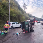 Cuatro personas afectadas por colisión de dos vehículos en el norte de Quito
