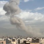 Trump respalda ataque de Israel a Irán y advierte ‘muerte segura’