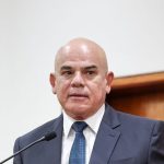 Ernesto Álvarez pide trato digno para expresidentes en Barbadillo