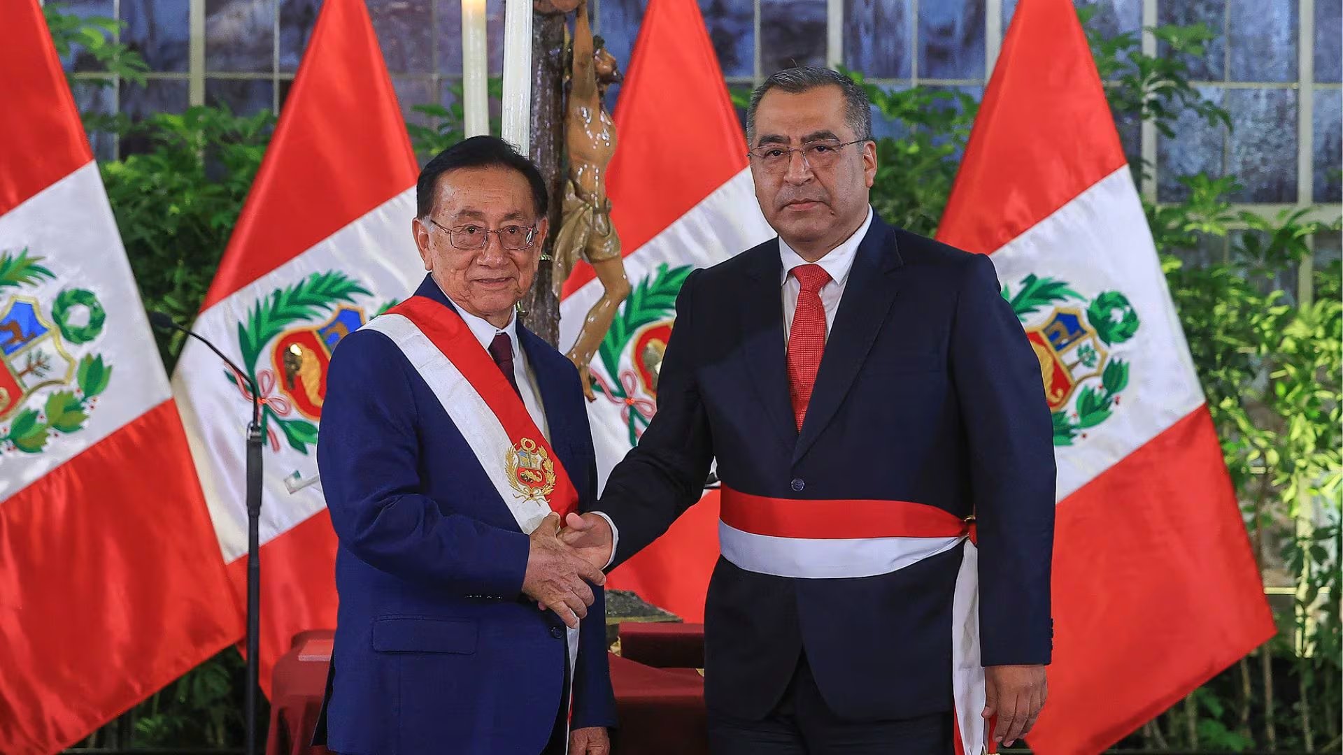 Aldo Prieto continuará al frente del MTC por decisión de José María Balcázar y Denisse Miralles. (Foto: Presidencia)