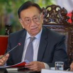 Balcázar asume presidencia entre desastres naturales y crisis política