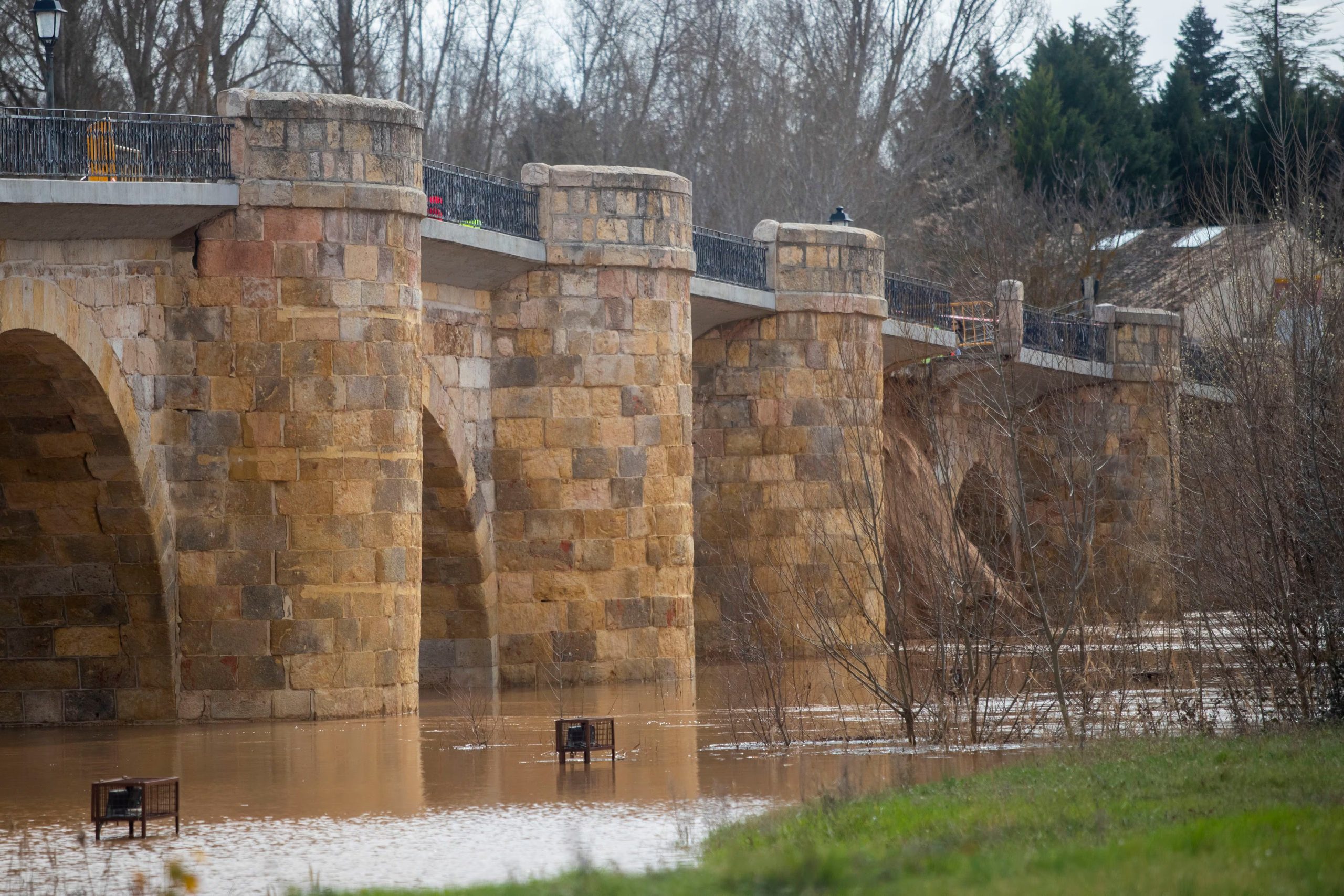 Imagen del puente de San Esteban de Gormaz. (EFE/ Wifredo García Álvaro)