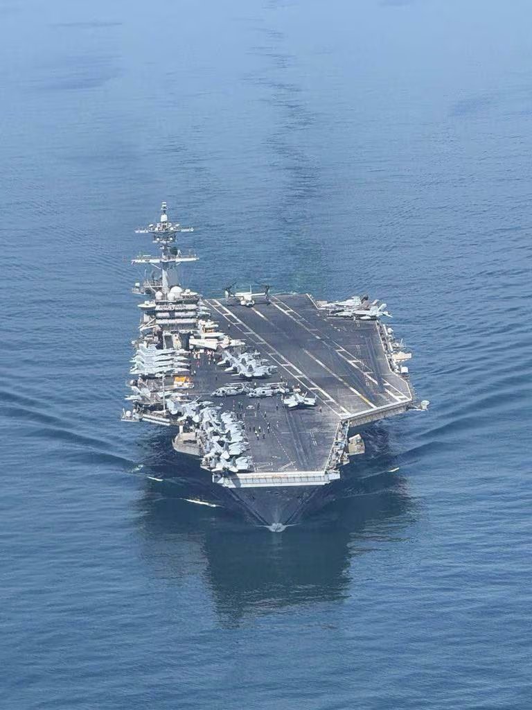 El portaviones USS Abraham Lincoln se encuentra desplegado en el mar Arábigo (Imagen Ilustrativa Infobae)