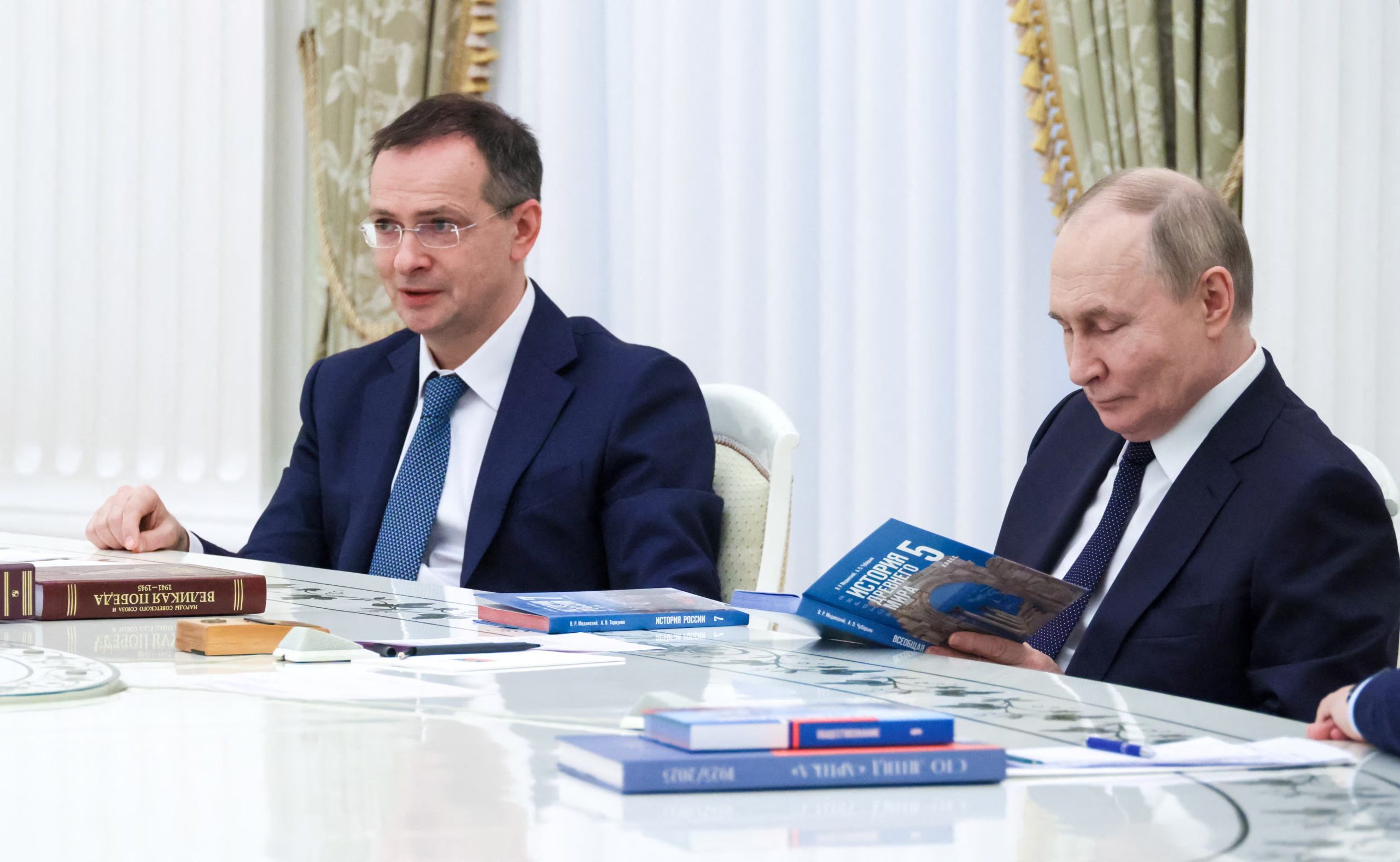 El Kremlin mantiene su exigencia de cesión de territorios ucranianos, centrando el conflicto en la región del Donbás y la central de Zaporizhzhia (REUTERS/ARCHIVO)