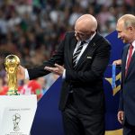 EN LA LISTA NEGRA: Ucrania critica a Infantino por decir que se debería permitir a Rusia volver a la FIFA