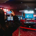 Tribunal de Guayaquil ordena reabrir el casino Club del Sol clausurado por el municipio