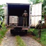 Tres hombres detenidos por extracción irregular en poliducto Esmeraldas–Santo Domingo