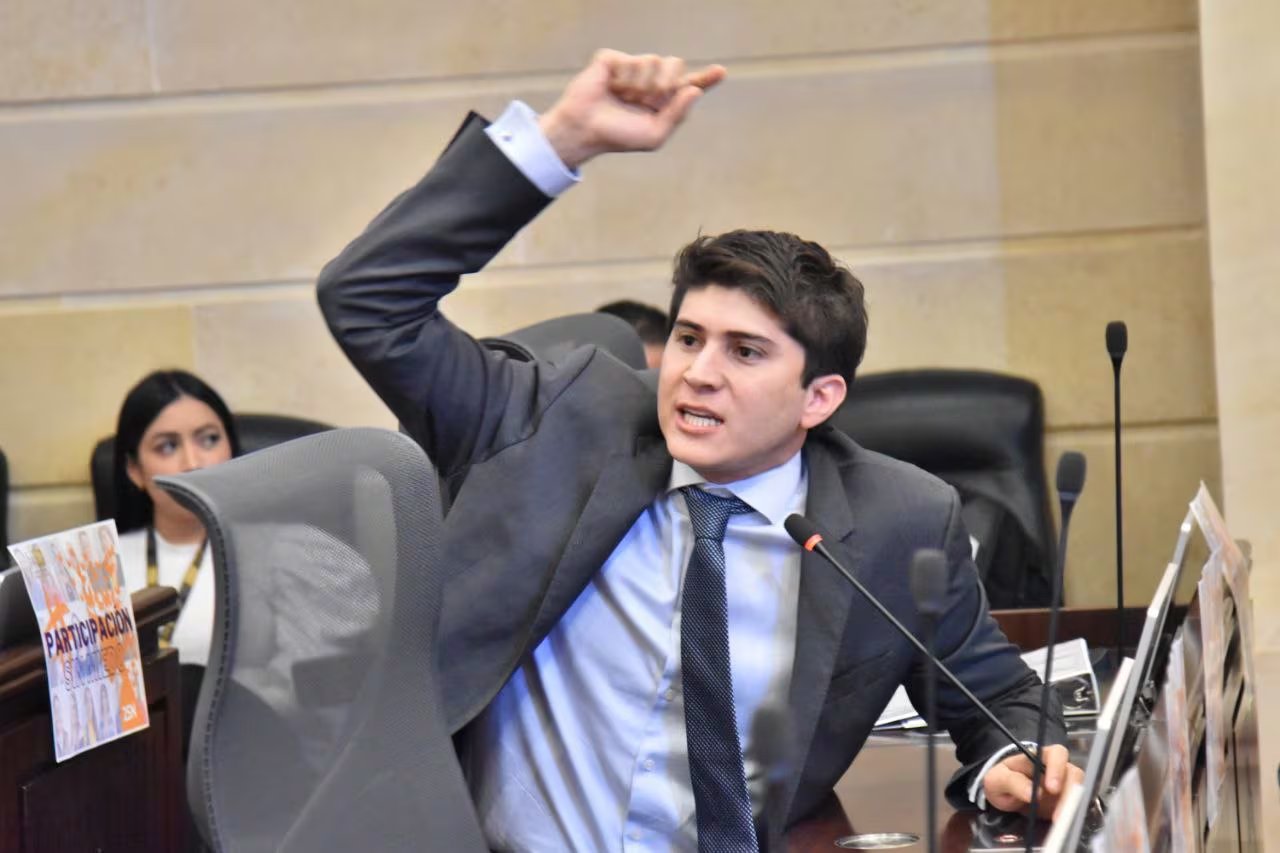 Manzur ha negado los señalamientos que ha recibido por su presunta participación en los casos de corrupción al interior de la Ungrd - crédito Cámara de Representantes