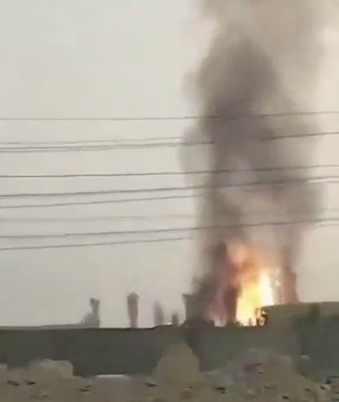 El yacimiento de gas de South Pars, en Tonbak, provincia de Bushehr, fue atacado días atrás (Social Media/via REUTERS)