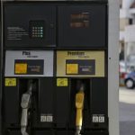 Petro anuncia posible alza de gasolina para subsidiar fertilizantes