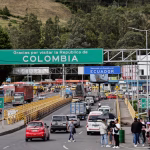 Guerra comercial entre Ecuador y Colombia: advierten por la pérdida de 300.000 empleos y escasez de insumos de diálisis
