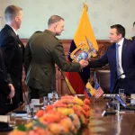 Protección ciudadana y el fortalecimiento de capacidades del Estado marcan la reunión entre Daniel Noboa y comandante del Comando Sur de EE. UU.