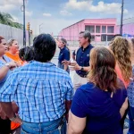 Habilitan paso peatonal en alrededores del Multicomercio tras incendio; tránsito vehicular sigue restringido