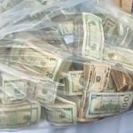 Dueños del dinero hallado en caja fuerte en Quito piden su devolución y aseguran origen lícito