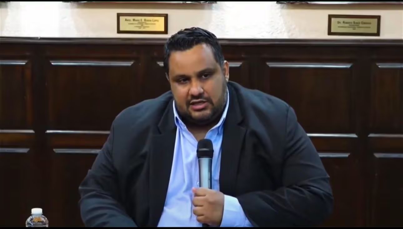 Testimonios detallan acusaciones de presiones laborales, manipulación administrativa y falta de garantías durante procesos internos. (Congreso Nacional)