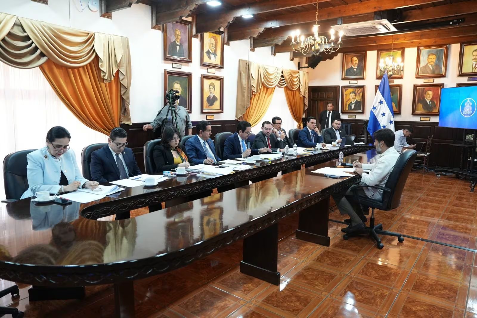 La decisión sobre la destitución definitiva de Johel Zelaya podría marcar un precedente en la rendición de cuentas de altos funcionarios en Honduras. (Foto: Congreso Nacional)