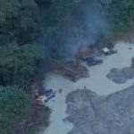 Minería ilegal en Colombia: Lucrativo negocio de grupos armados