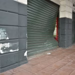 Aprovechan accidente vehicular para robar en local comercial: pérdidas entre $800 y $1.000