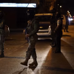 Gobierno mantendrá restricción de movilidad en horarios de toque de queda para precautelar la seguridad