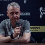 “Soy el principal culpable de esto”: Tiago Nunes tras la derrota de Liga de Quito en Manta