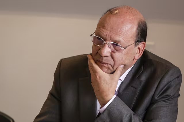 El ministro de Hacienda, Germán Ávila Plazas, se retiró de la junta del Banco de la República tras el aumento de la tasa de interés - crédito Colprensa