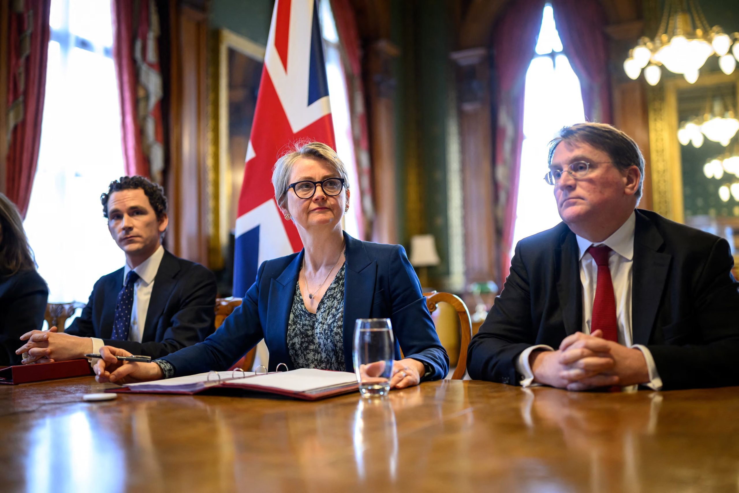 Cuarenta países, liderados por Reino Unido, coordinan acciones con la OMI para liberar embarcaciones atrapadas en Ormuz. (Leon Neal/REUTERS)