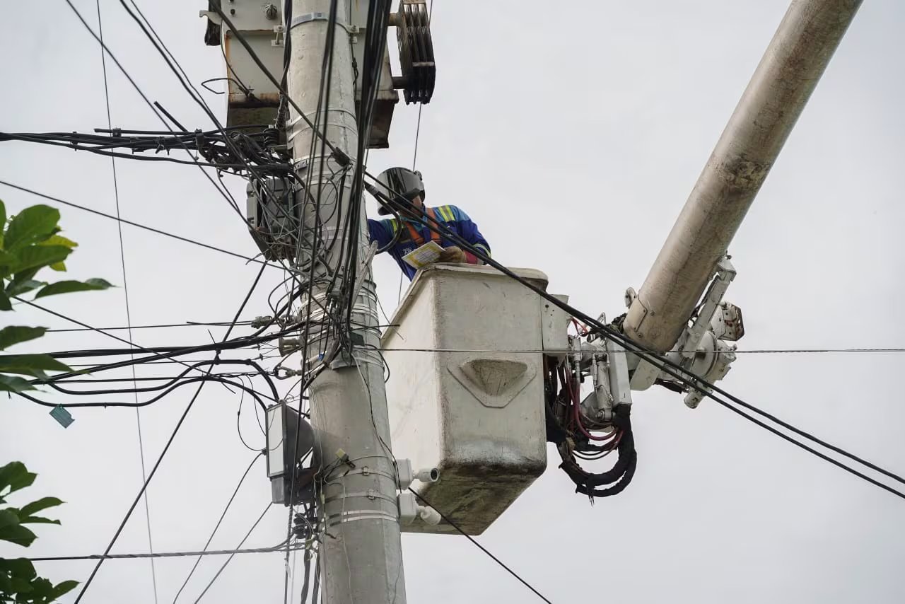 Las empresas insisten en que el Gobierno debe actuar cuanto antes para evitar un apagón - crédito Air-e