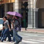 Noboa anuncia alivio eléctrico de 180 kWh por tormenta solar en Ecuador