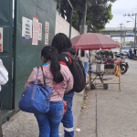 Usuarios en Guayaquil aplican medidas básicas de higiene ante alerta de caso importado de viruela símica