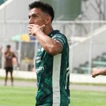 El insólito motivo por el que fue sancionado Angel Mena y que le impedirá jugar contra Barcelona