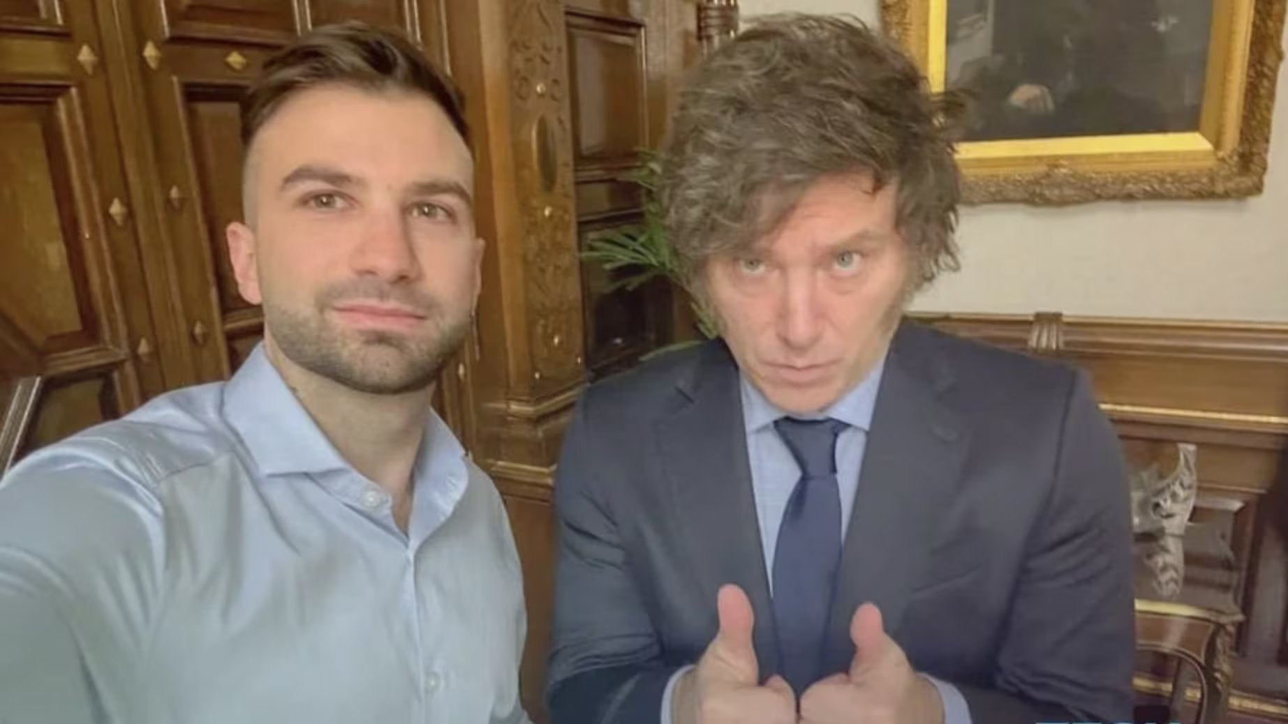 Mauricio Novelli junto al presidente Javier Milei. El lobista, imputado en la causa por el escándalo $LIBRA, visitó al menos diez veces la Casa Rosada y la Residencia de Olivos desde que Milei asumió el gobierno