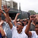 Oposición venezolana exige elecciones tras ausencia de Maduro
