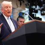 Trump vaticina posible pacto con Irán antes de cita en Pakistán