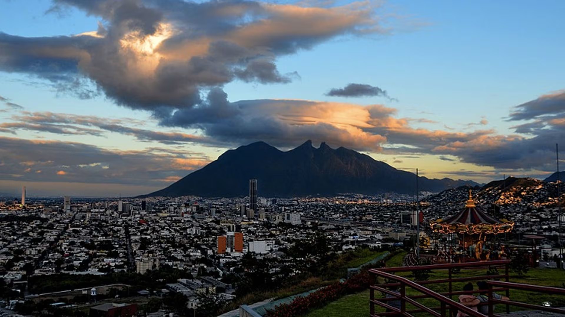 Las opiniones recabadas por medios internacionales subrayan que los problemas respiratorios forman parte del día a día de la población, ya que la exposición permanente al aire contaminado ocasiona síntomas frecuentes entre adultos y menores (Foto: Pixabay)