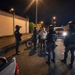 Policía reporta 125 aprehendidos durante operativos en estos primeros días de toque de queda en Esmeraldas y Sucumbíos