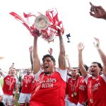 ¡VICTORIA GUNNER! – Arsenal con Hincapié venció (2-1) al Palace y celebra su título de Premier League