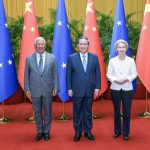 Pekín lanza advertencia a la UE por exclusión de firmas chinas en ley de ciberseguridad