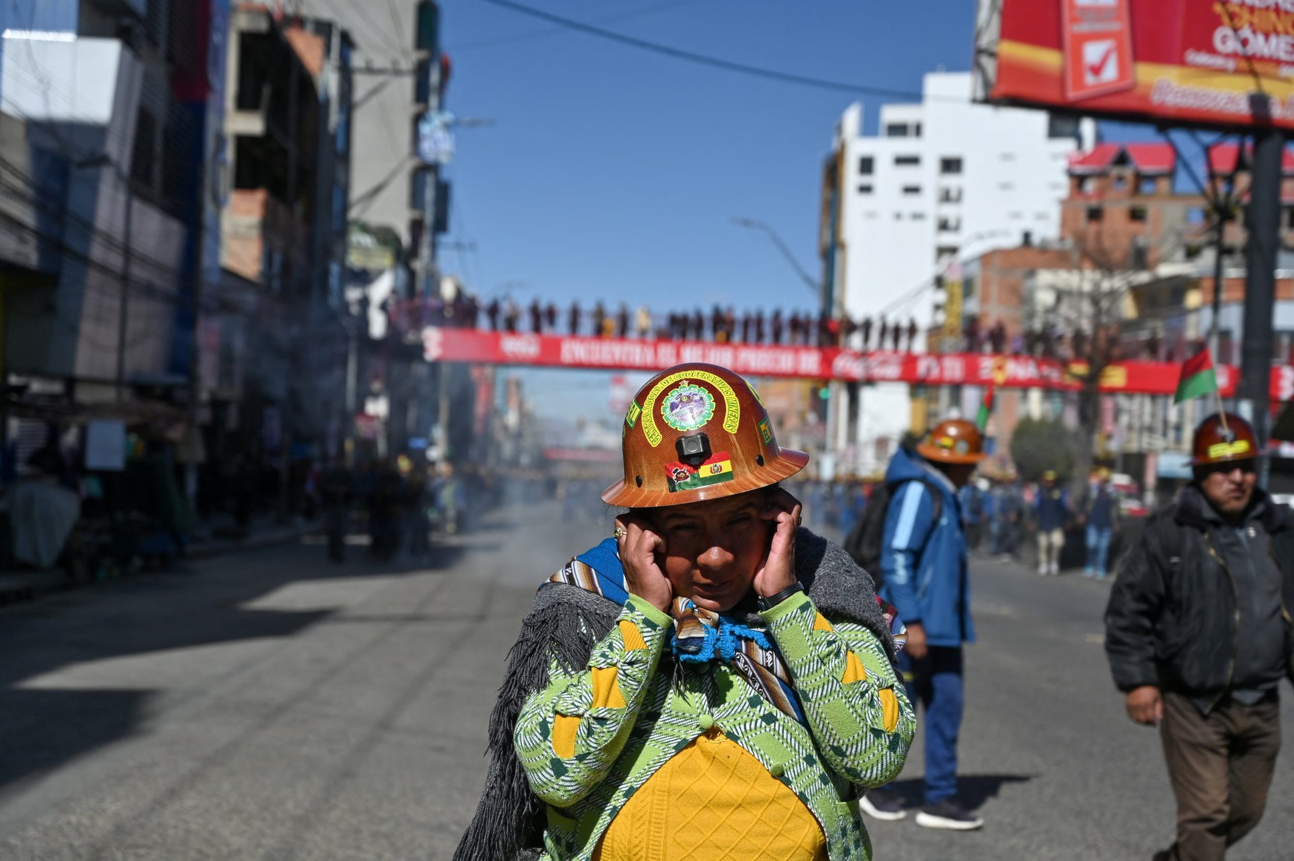 Mineros afiliados a la Central Obrera Boliviana se manifiestan en El Alto, Bolivia, 14 de mayo de 2026. REUTERS/Claudia Morales