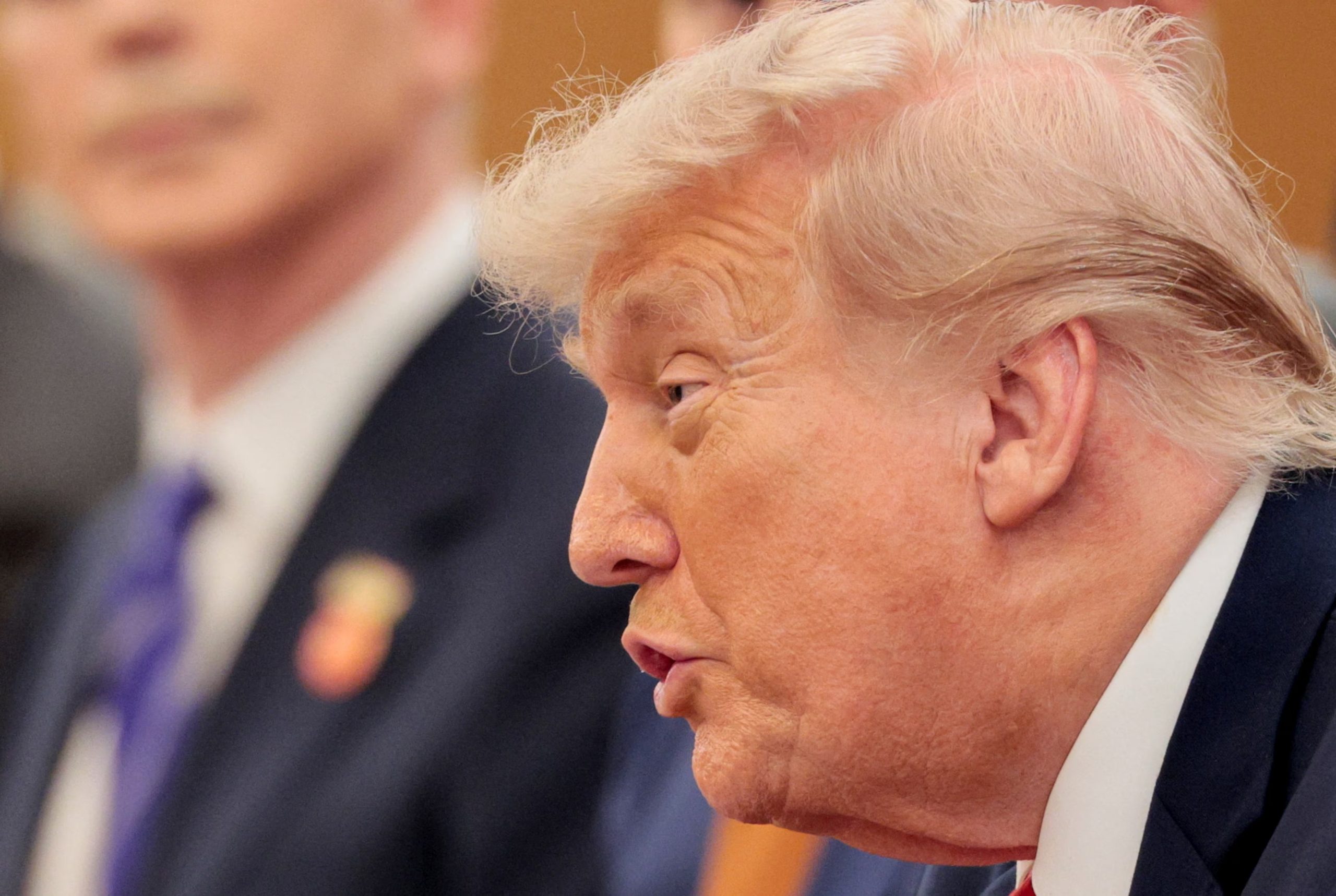 Trump no respondió preguntas de periodistas sobre Taiwán durante una visita junto a Xi al Templo del Cielo (REUTERS)
