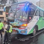 Conductor de transporte con 1,6 gramos de alcohol fue aprehendido cuando circulaba por vía entre el valle y Quito