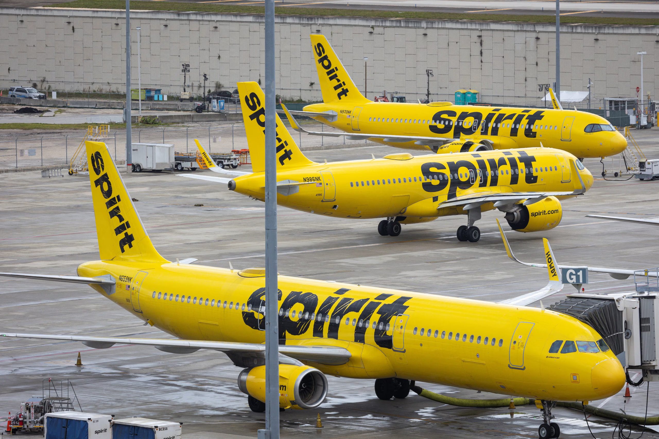Otras aerolíneas como American, JetBlue y United implementaron beneficios temporales y programas de admisión preferente tras el cierre de Spirit Airlines (Reuters)