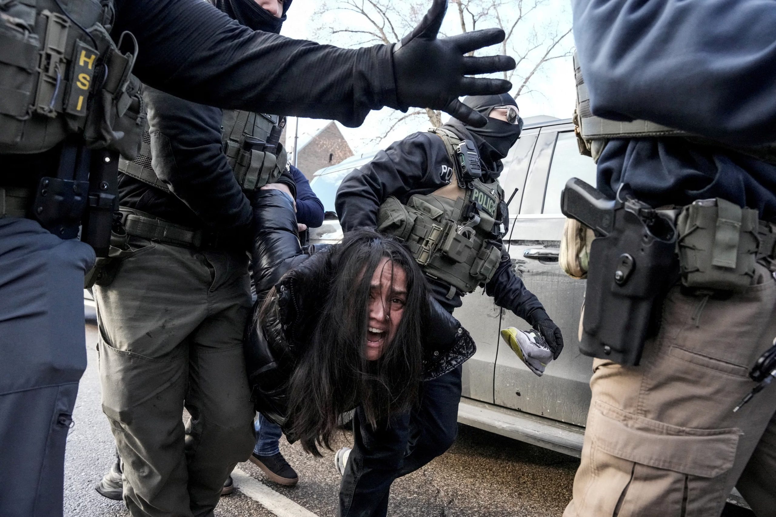 Las operaciones de ICE y CBP han alcanzado más de 800,000 procesos de remoción, superando las cifras de años anteriores en deportaciones en Estados Unidos (Reuters)