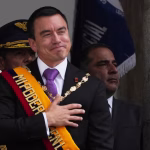 El primer año de mandato de Noboa en Ecuador: estabilidad macroeconómica y preocupación por los altos índices de violencia