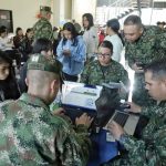 Hacker revela filtración masiva de 32 GB de datos militares en Gobierno Petro