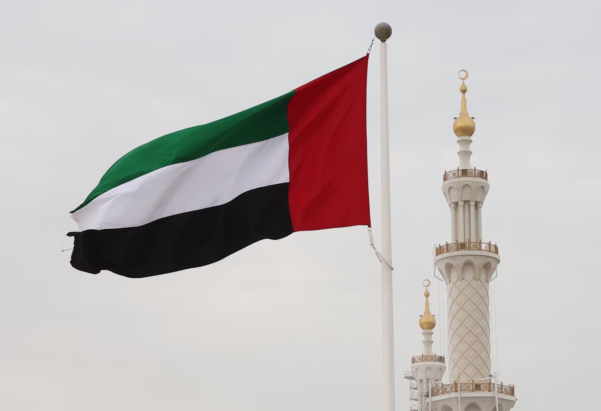 El informe señala que Emiratos Árabes Unidos facilitó instalaciones y armamento utilizados por los contratistas desplegados en el conflicto sudanés. - crédito Europa Press/ Valery Sharifulin