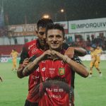 EN LO MÁS ALTO: Deportivo Cuenca derrotó al Delfín y se afianza en los primeros lugares