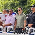 Daniel Noboa entregó motos y radios a la Policía en Los Ríos: ‘Los índices de violencia han disminuido un 15 %’