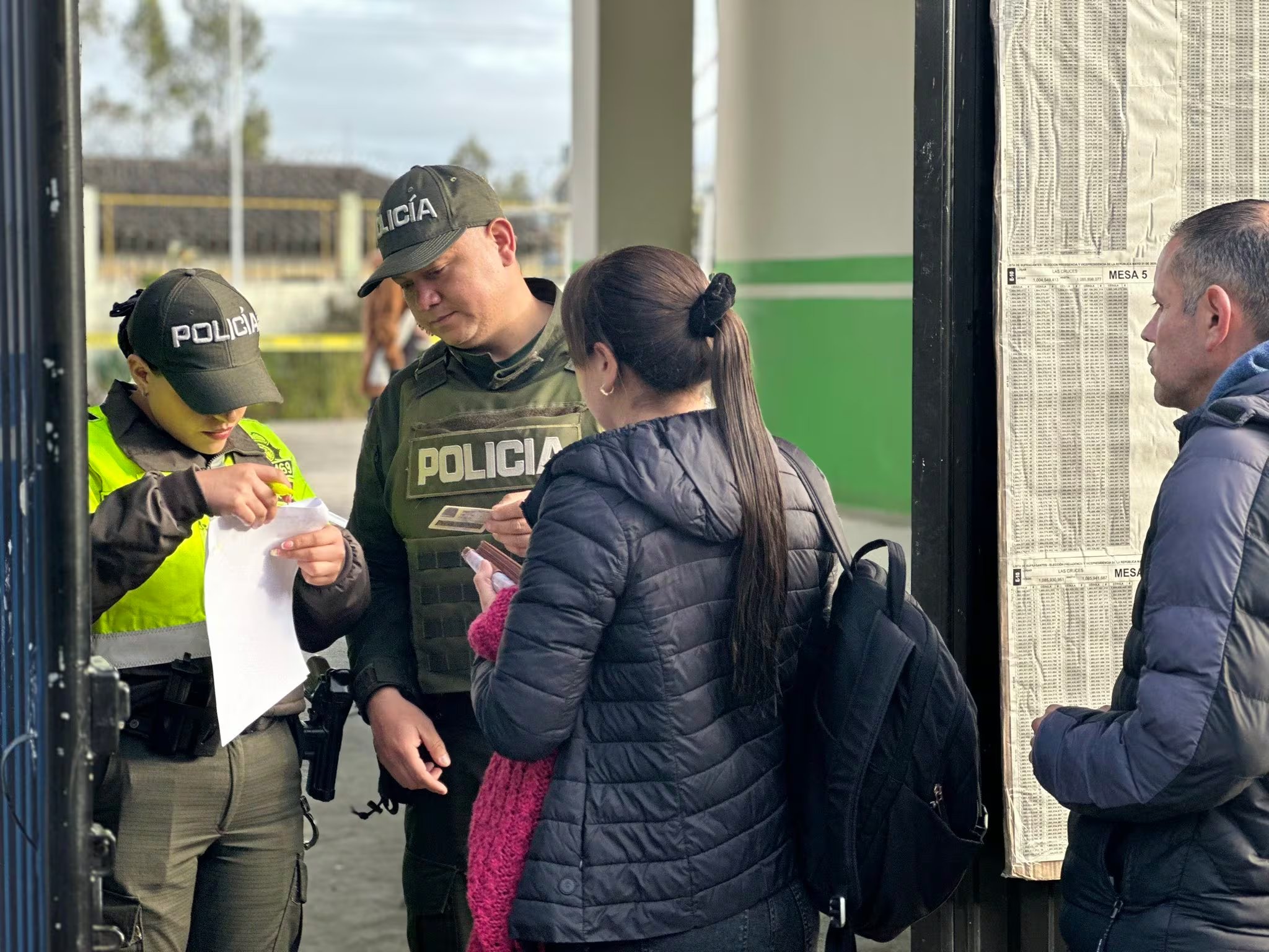 El operativo de seguridad electoral cubrirá el 90% de las mesas y el 57% de los puestos de votación, según informó la Policía Nacional - crédito Policía Nacional
