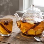 Jengibre y canela: el té que alivia la hinchazón abdominal con respaldo científico